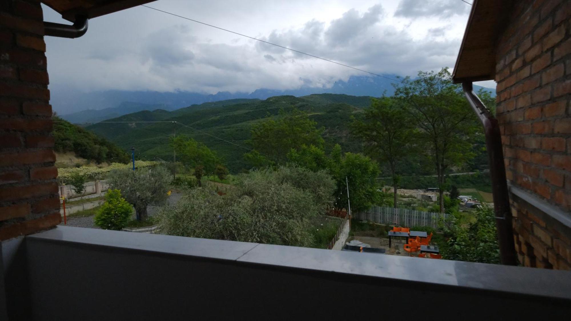 Salillari Guest House Berat Extérieur photo